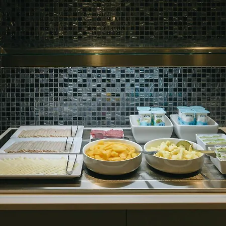 Hotel M'ar De Ar Auria 3*